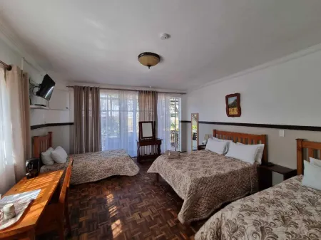 Emerald Guesthouse