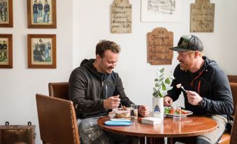 Livgrenadjärmässen Hotell-Fest-Konferens