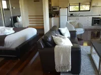 Blue Summit Cottages Hotels in Maleny