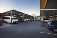 Altitude Motel Apartments - Parkering