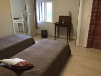Gîte de Gazelle Chambres d'hôte Hôtels à : Lodève