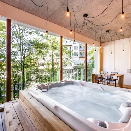 TouchBed City Apartments