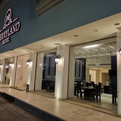 新梅麗蘭飯店 阿卜杜拉國王清真寺附近的飯店
