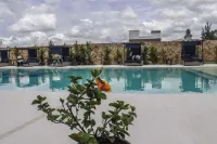 Hotel Boutique Matea Inn - Pools