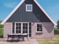 Cozy Furnished House with Garden Near Nature Reserve - Wifi