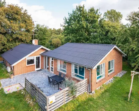 10 Person Holiday Home in Glesborg by Traum Hotels in Glesborg