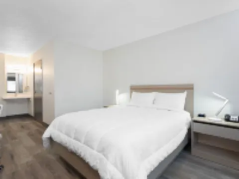 Travelodge by Wyndham Elkhart Hotel di Elkhart