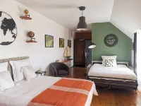 La Récréation - Chambres et Appartements Hotels in Ploumagoar