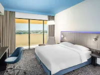 Park Inn by Radisson Riyadh Hoteles cerca de Zoo de Riyadh