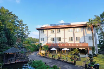 Star House