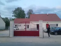 La Petite Salamandre Hotels in Cheverny