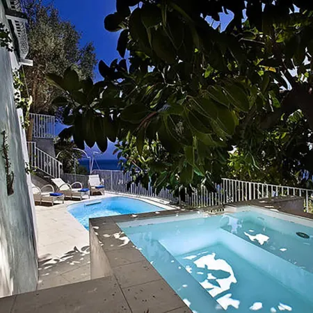 Amore Rentals - Villa le Sirene