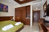 Alexander Mountain Resort Hotels in Sivritos
