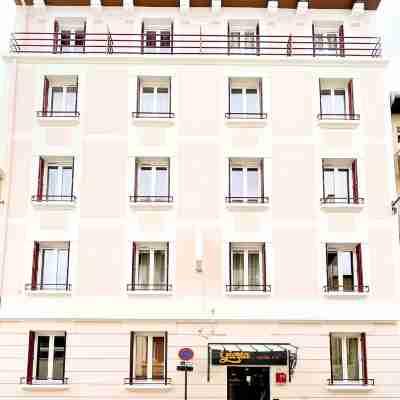 Hôtel Gloria Hotel Exterior