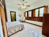 Meson del Capitan Apartments - Homestays