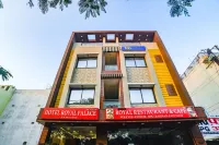 FabHotel Royal Palace Các khách sạn ở Berchha