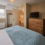 Host & Stay - Beachcomber's Rest