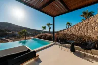 Ftelia Black Villas - Private Pools