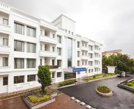 Monday Hotels Mahape Отели рядом со станцией Vashi Railway Station