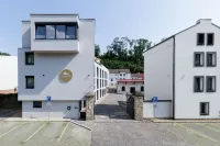 Aparthotel Na Klenici - Parkplatz