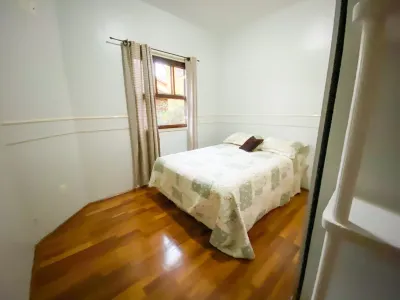 Casa confortável Com Churrasqueira na Granja Viana Hotels in Carapicuiba