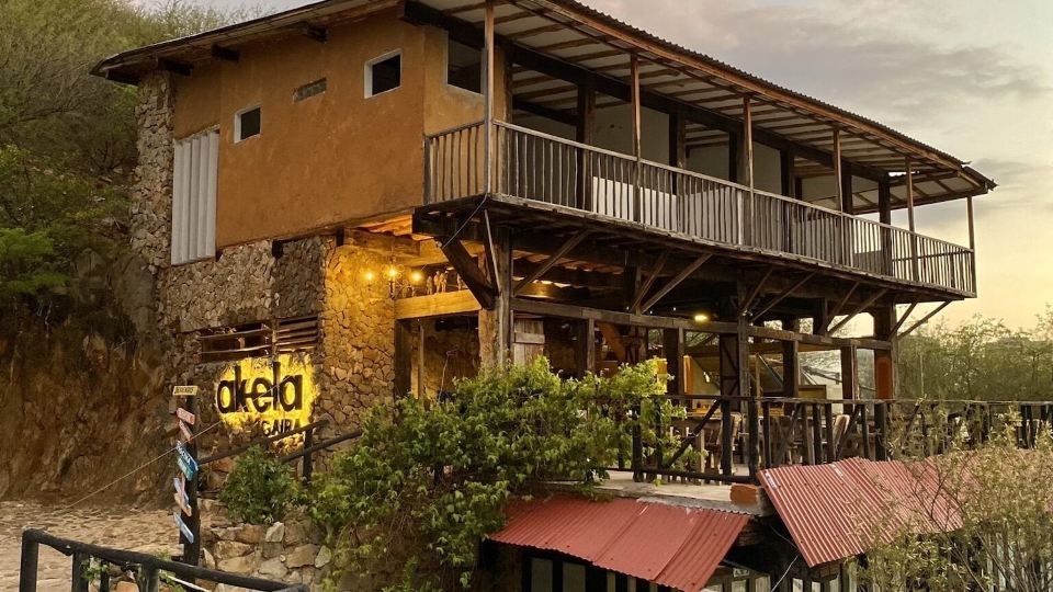 Akela Gaira Hotel