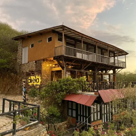 Akela Gaira Hotel