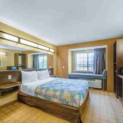 Studio 6 Suites Breaux Bridge, La Rooms