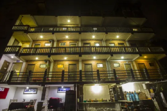 納加爾廓特藍塘景酒店