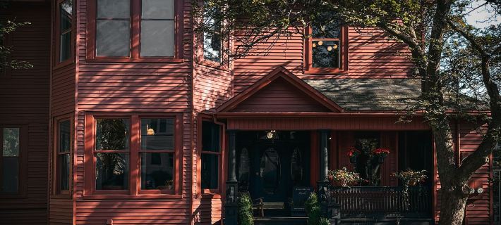 Dvele Inn Hotels in St. John's