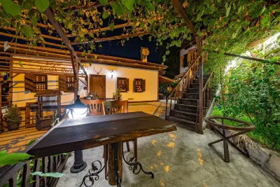 Safranbolu Seyi̇r Konak Hotel Отели рядом с достопримечательностью «Zati Agar Ilkogretim Okulu»