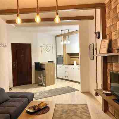 Nessi Apartment Rooms