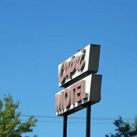 Capri Motel