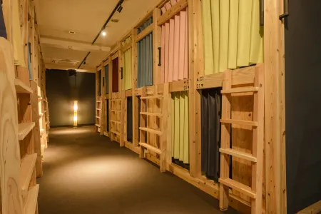 Yulax Отели рядом с достопримечательностью «Fujisaki hachimangū»