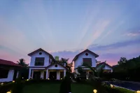 Berryl Resorts