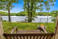 Bella Vista Lake House, MTB Trail Access, Golf, close to downtown Bentonville