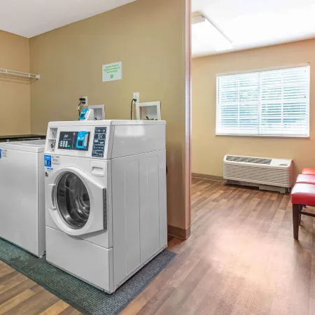 Studio 6 Corporate Extended Stay Philadelphia Malvern Swedesford Rd. PA
