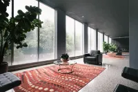 Luxurious Stay with Seasonal Pool - Charming City Escape