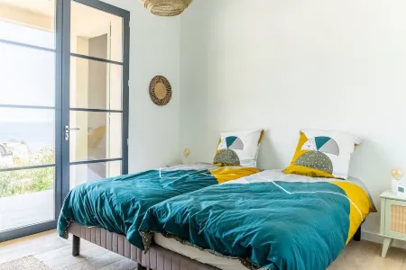 Villa NEPITA, swimming pool, sea view for 8 people, 4 bedrooms, ERBALUNGA, 20222