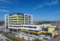 Bright Suites Finch West by GLOBALSTAY Hotels near Tyndale University