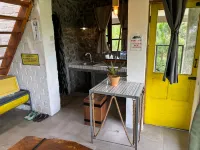 Galunggung Basecamp Villa Hotels in Ciawi