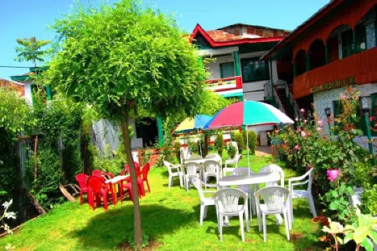 Hotel Green View Отели в г. Джамму