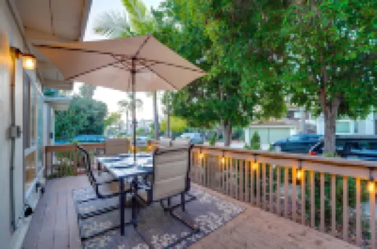 Private Patio and Alfresco Dining Experience - Charming Coastal Retreat