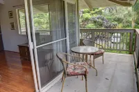 Bright and Spacious Corner Studio Unit with Wrap Around Lanai Hotels in Insel Maui, Hawaii