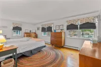 Charming Lakeside Escape with Kayaks and Fire Pit - Cozy Retreat