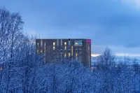 Moxy Tromso Hotels in 