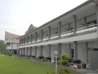 Patra Parapat Hotel dekat Gereja HKI Pangkalan Buntu Atas