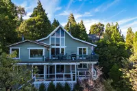 Charming A-Frame Escape with Game Room and Firepit - Delightful Retreat