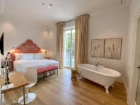 Hotel Tayko Sevilla - 4-Star