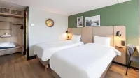Campanile Epone Hotels in Mézy-sur-Seine
